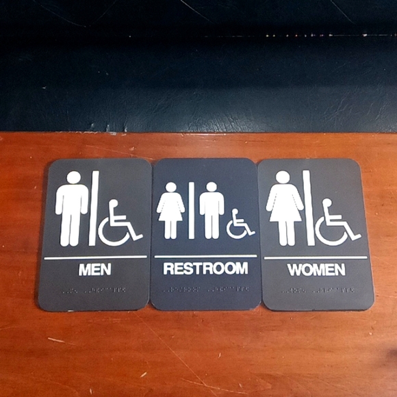 VINTAGE SET OF 3 BATHROOM SIGNS - Picture 1 of 4